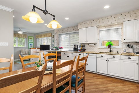 Tiny photo for 404 Sunset Drive, Wilmette, IL 60091 (MLS # 12640868)
