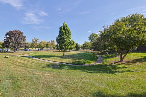 Tiny photo for 1430 Sandstone Drive #202, Wheeling, IL 60090 (MLS # 12491666)