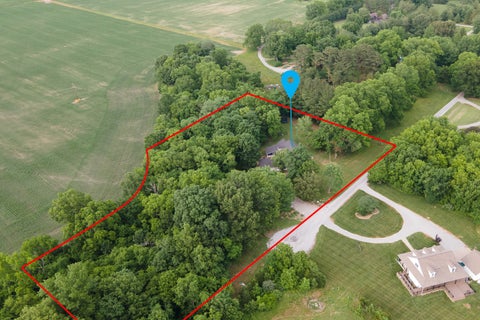 Tiny photo for 205 Blackhawk Drive, Carbondale, IL 62901 (MLS # 12777473)