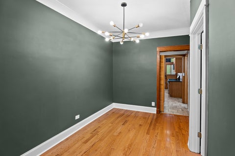 Tiny photo for 5437 S Hyde Park Boulevard #3S, Chicago, IL 60615 (MLS # 12681173)