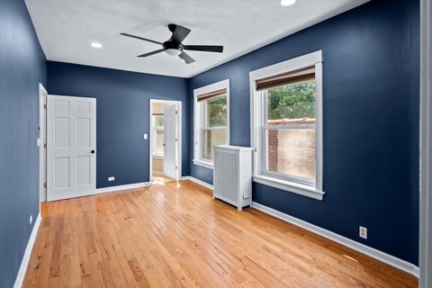 Tiny photo for 5437 S Hyde Park Boulevard #3S, Chicago, IL 60615 (MLS # 12681173)