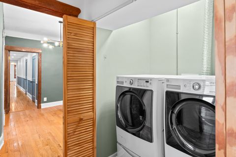 Tiny photo for 5437 S Hyde Park Boulevard #3S, Chicago, IL 60615 (MLS # 12681173)