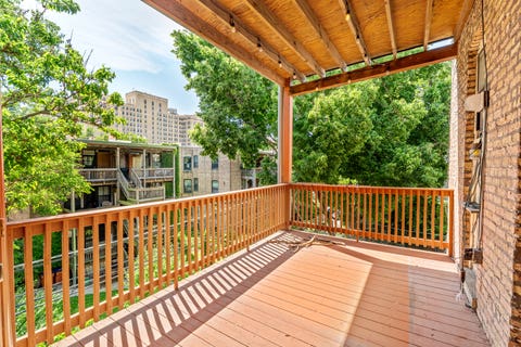 Tiny photo for 5437 S Hyde Park Boulevard #3S, Chicago, IL 60615 (MLS # 12681173)