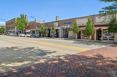 Tiny photo for 108 S River Lane, Geneva, IL 60134 (MLS # 12457151)