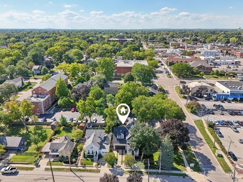 Tiny photo for 108 S River Lane, Geneva, IL 60134 (MLS # 12457151)