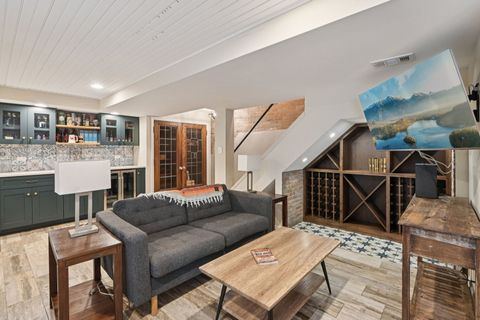 Tiny photo for 108 S River Lane, Geneva, IL 60134 (MLS # 12457151)