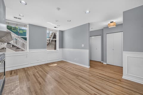 Tiny photo for 1629 N Clybourn Avenue #G, Chicago, IL 60614 (MLS # 12733970)