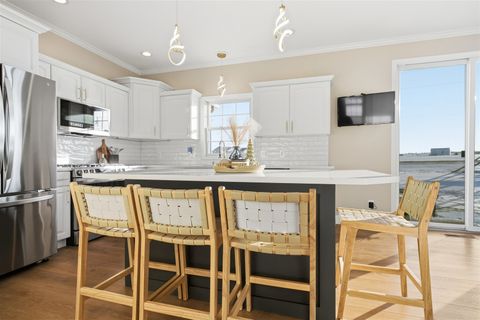 Tiny photo for 202 Comet Lane, Heyworth, IL 61745 (MLS # 12534392)