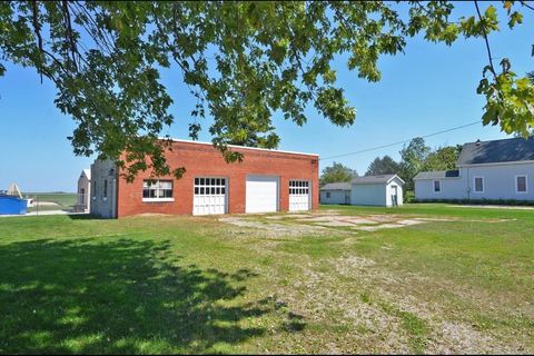 Tiny photo for 320 W Main Street, Grand Ridge, IL 61325 (MLS # 12603125)