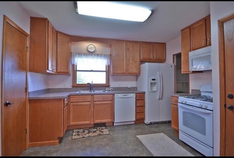 Tiny photo for 320 W Main Street, Grand Ridge, IL 61325 (MLS # 12603125)