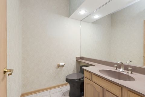 Tiny photo for 15 Laurel Oak Court, Burr Ridge, IL 60527 (MLS # 12485138)