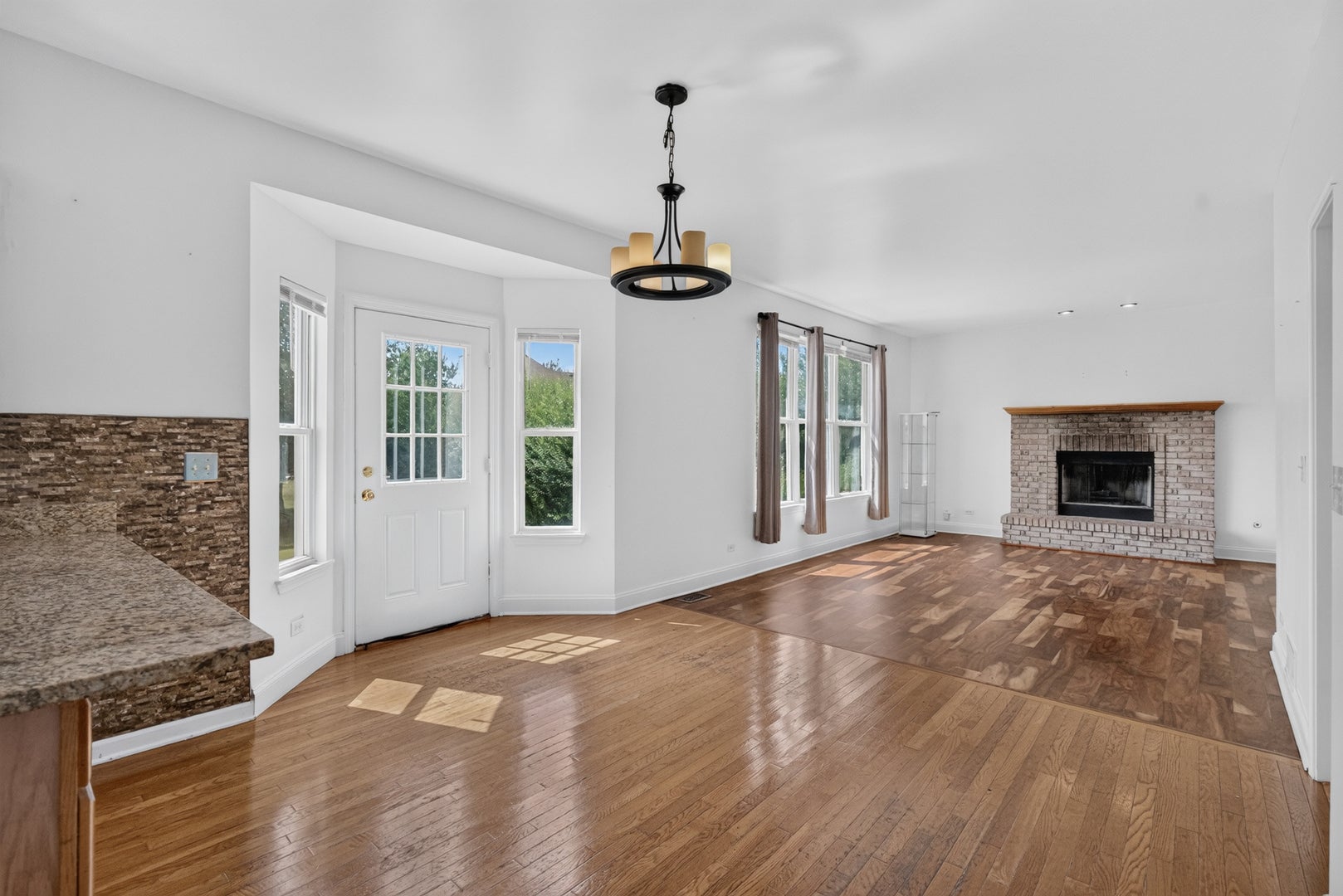 502 Crystal Court