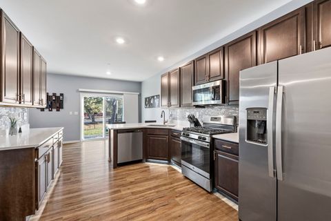 Tiny photo for 1064 Canary Avenue, Yorkville, IL 60560 (MLS # 12517782)