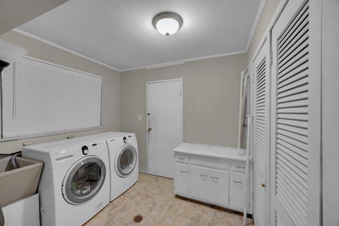 Tiny photo for 356 Waverly Street, Park Forest, IL 60466 (MLS # 12558881)