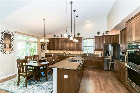 Tiny photo for 130 Regency Drive, Bartlett, IL 60103 (MLS # 12465880)