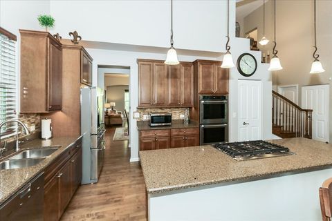 Tiny photo for 130 Regency Drive, Bartlett, IL 60103 (MLS # 12465880)