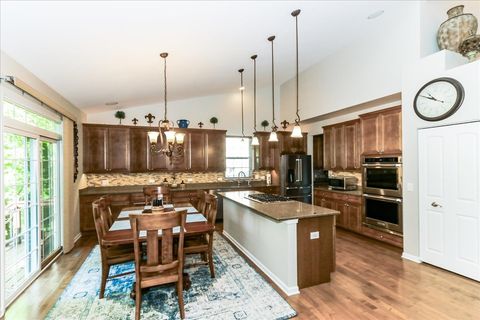 Tiny photo for 130 Regency Drive, Bartlett, IL 60103 (MLS # 12465880)