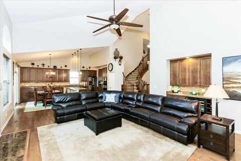 Tiny photo for 130 Regency Drive, Bartlett, IL 60103 (MLS # 12465880)