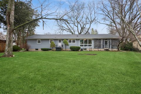 Tiny photo for 624 Willow Lane, Geneva, IL 60134 (MLS # 12585411)