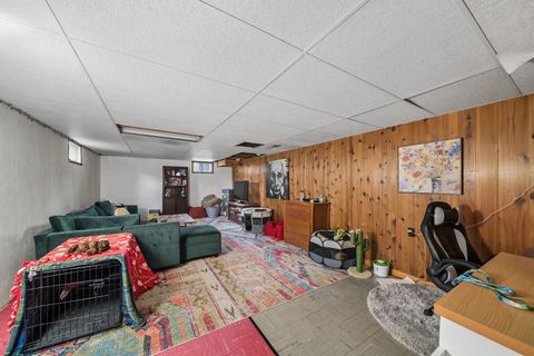 Tiny photo for 624 Willow Lane, Geneva, IL 60134 (MLS # 12585411)