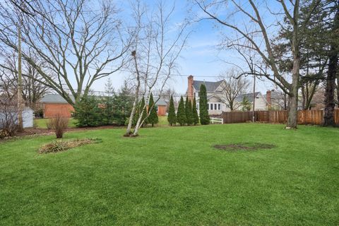 Tiny photo for 624 Willow Lane, Geneva, IL 60134 (MLS # 12585411)