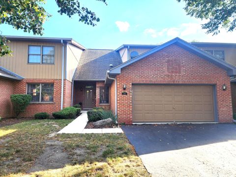 Photo of 244 Garden Way, Bloomingdale, IL 60108 (MLS # 12487924) Photo of 244 Garden Way, Bloomingdale, IL 60108 (MLS # 12487924)