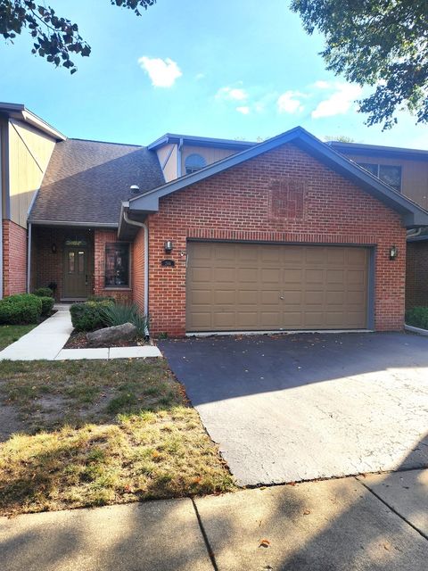 Photo of 244 Garden Way, Bloomingdale, IL 60108 (MLS # 12487924)