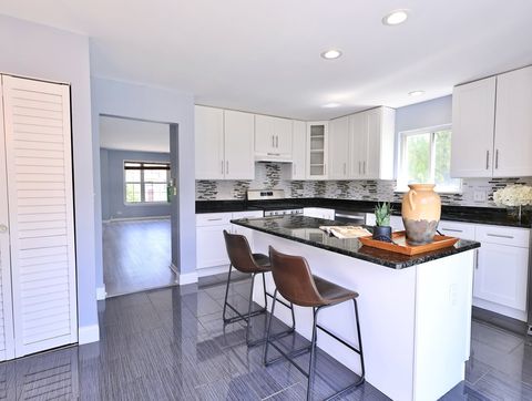 Tiny photo for 2869 Shelly Lane, Aurora, IL 60504 (MLS # 12645651)