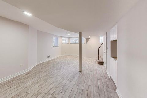 Tiny photo for 6318 S Greenwood Avenue #1, Chicago, IL 60637 (MLS # 12521513)