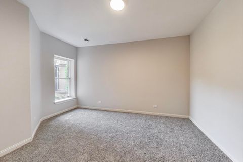Tiny photo for 6318 S Greenwood Avenue #1, Chicago, IL 60637 (MLS # 12521513)