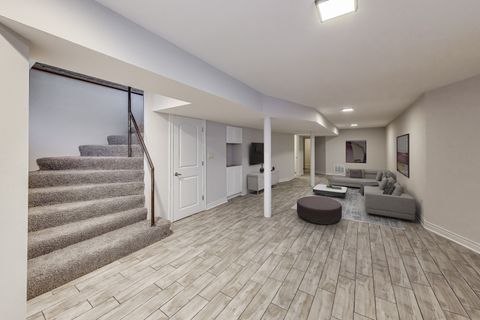 Tiny photo for 6318 S Greenwood Avenue #1, Chicago, IL 60637 (MLS # 12521513)