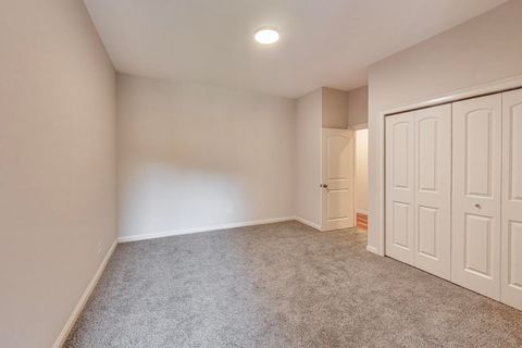 Tiny photo for 6318 S Greenwood Avenue #1, Chicago, IL 60637 (MLS # 12521513)