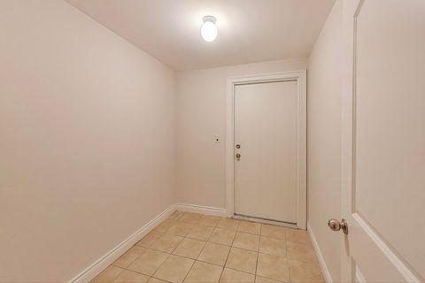 Tiny photo for 6318 S Greenwood Avenue #1, Chicago, IL 60637 (MLS # 12521513)