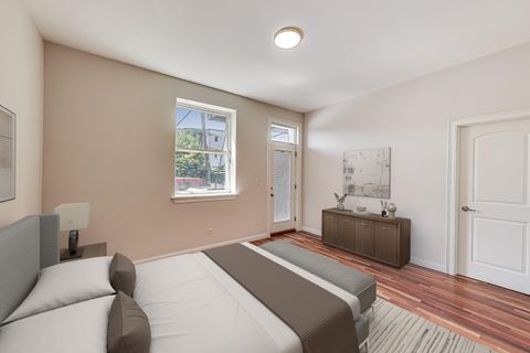 Tiny photo for 6318 S Greenwood Avenue #1, Chicago, IL 60637 (MLS # 12521513)