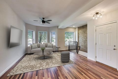 Tiny photo for 6318 S Greenwood Avenue #1, Chicago, IL 60637 (MLS # 12521513)