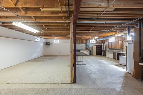 Tiny photo for 14051 E Laramie Court, Crestwood, IL 60418 (MLS # 12473880)