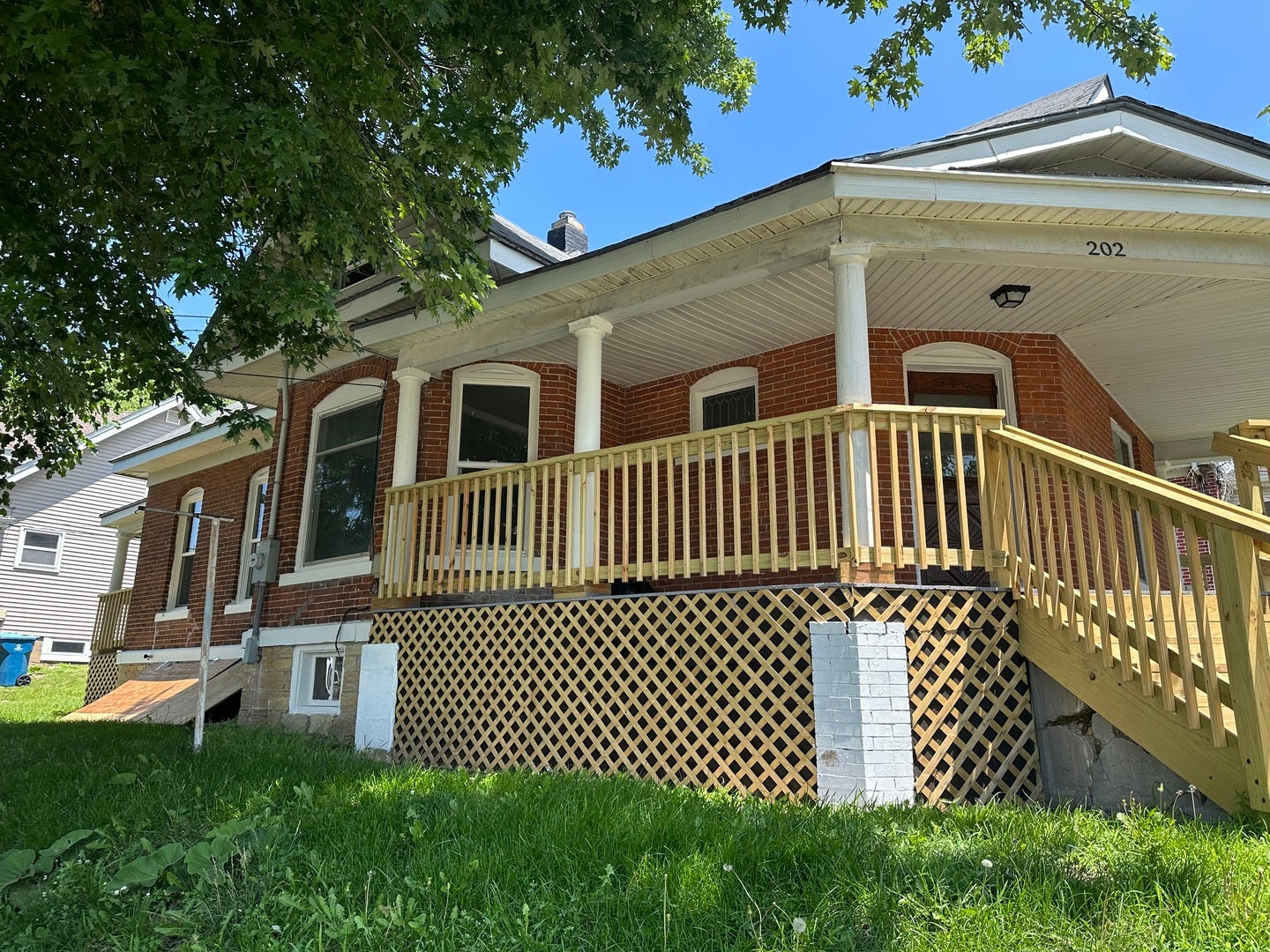 202 Clay Street