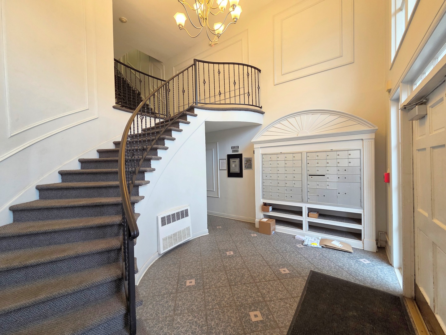 5001 Carriage Way Drive 116