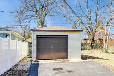 Tiny photo for 9422 S Spaulding Avenue, Evergreen Park, IL 60805 (MLS # 12591358)