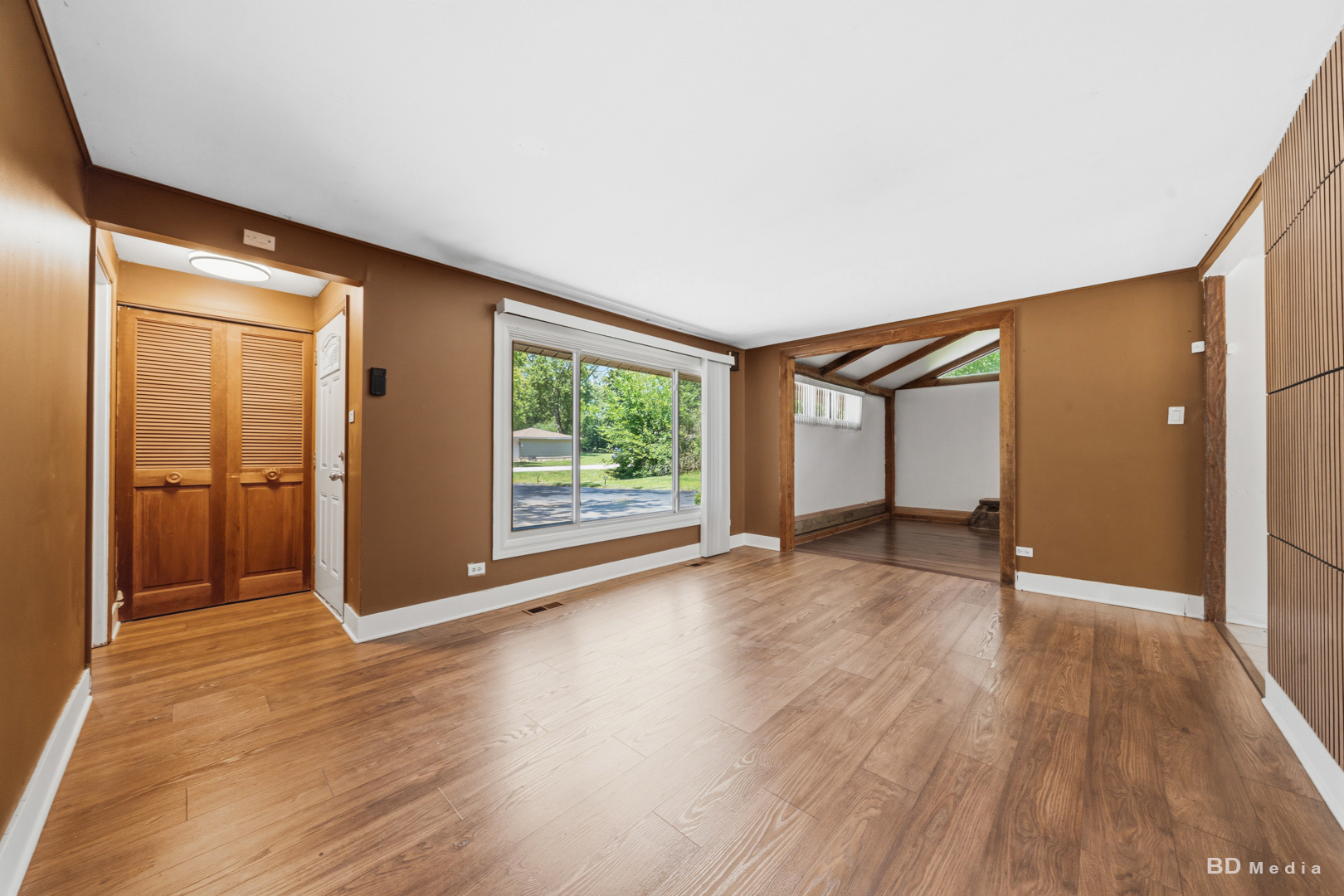 18055 Thomas Lane