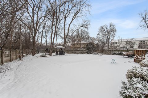 Tiny photo for 3240 Brookdale Lane, Northbrook, IL 60062 (MLS # 12566271)