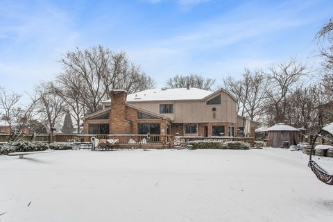 Tiny photo for 3240 Brookdale Lane, Northbrook, IL 60062 (MLS # 12566271)
