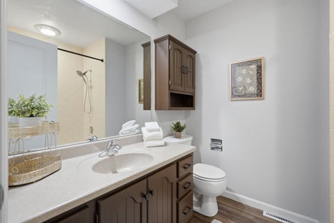 Tiny photo for 4415 Montclair Court, Bettendorf, IA 52722 (MLS # 12745439)