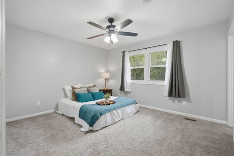 Tiny photo for 4415 Montclair Court, Bettendorf, IA 52722 (MLS # 12745439)