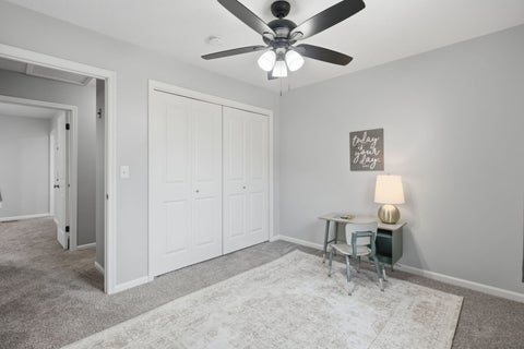 Tiny photo for 4415 Montclair Court, Bettendorf, IA 52722 (MLS # 12745439)
