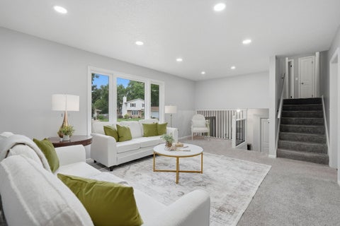 Tiny photo for 4415 Montclair Court, Bettendorf, IA 52722 (MLS # 12745439)