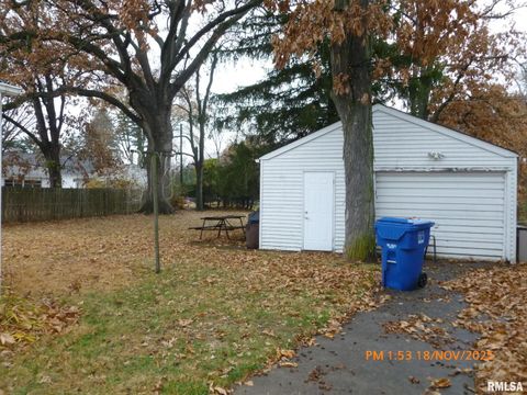 Tiny photo for 3703 13TH Avenue, Moline, IL 61265 (MLS # QC4269731)