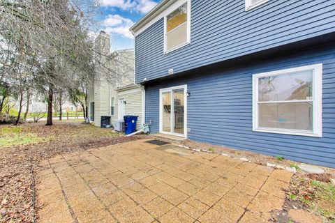 Tiny photo for 1011 Wesley Lane, Algonquin, IL 60102 (MLS # 12524839)