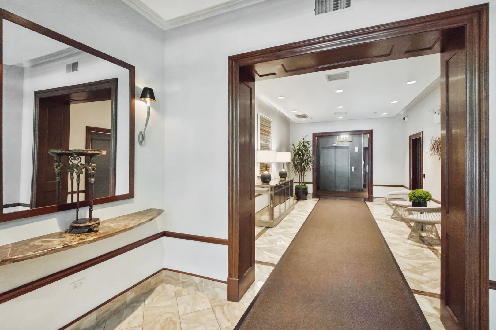 1429 N Wells Street 502