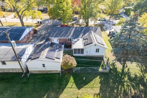 Tiny photo for 310 Rowe Drive, Bloomington, IL 61701 (MLS # 12630556)